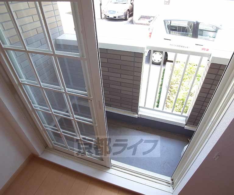 バルコニー　日当たりもよさそうですね。