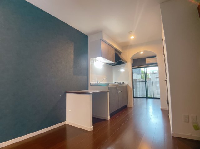 居室・リビング　現状優先とさせていただきます。