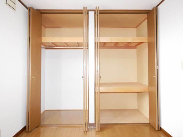 収納　クローゼット