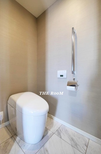 トイレ　別部屋参照