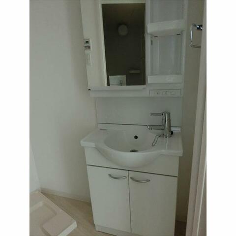 洗面設備　人気の独立洗面台♪