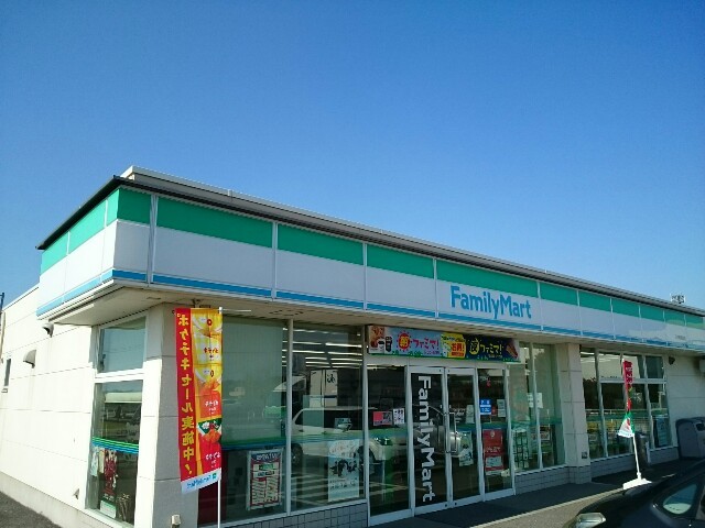 コンビニ　ファミリーマート玉村福島店（コンビニ）まで650m