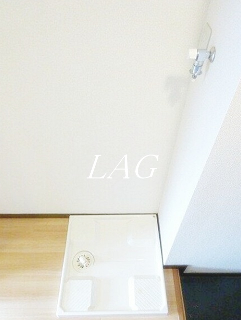 その他設備　洗濯機置場です。