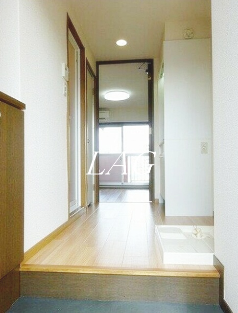 玄関　玄関です。