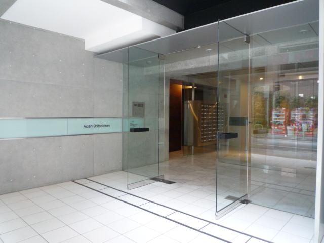 エントランス　エントランス