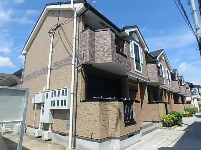 建物外観　★24号線に出やすい立地★