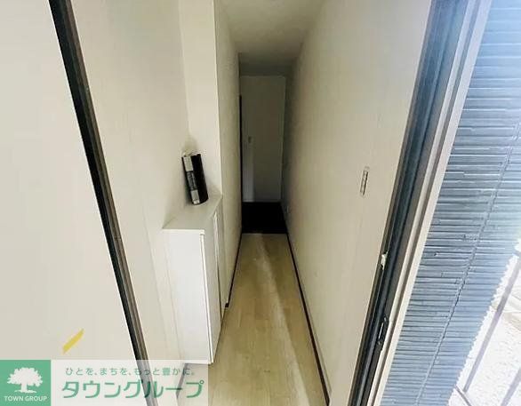 玄関　バルコニー