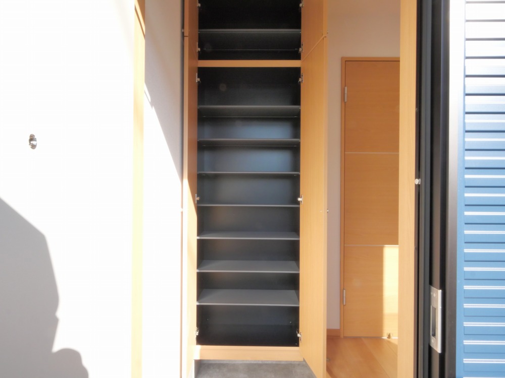 その他　玄関収納です♪