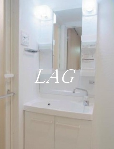 洗面設備　独立洗面台です。