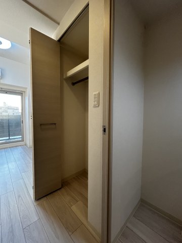 収納　同施工会社の同仕様写真です。