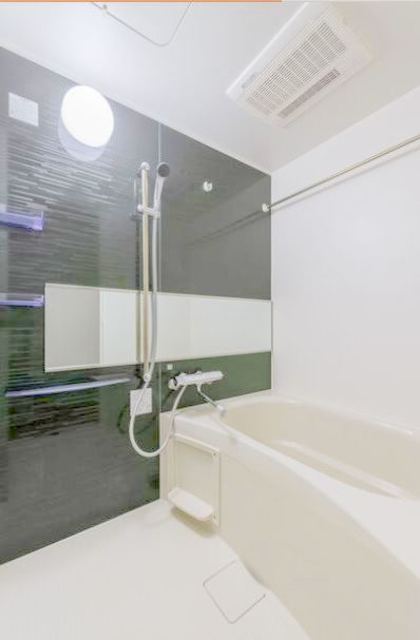 バス・シャワールーム　同タイプ写真