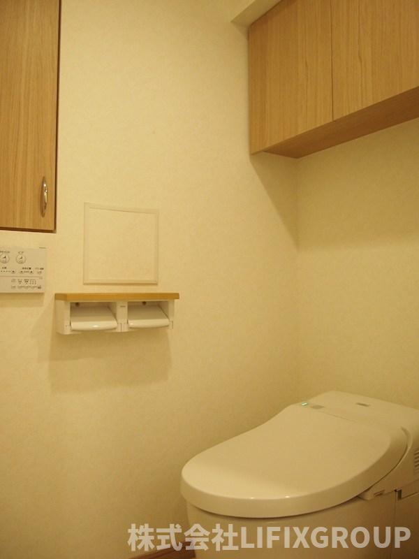 トイレ　トイレ