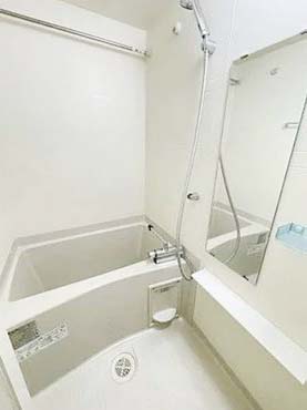 バス・シャワールーム　★浴室乾燥機付きバスルーム★