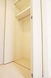 収納　★ハンガーラック付き収納★