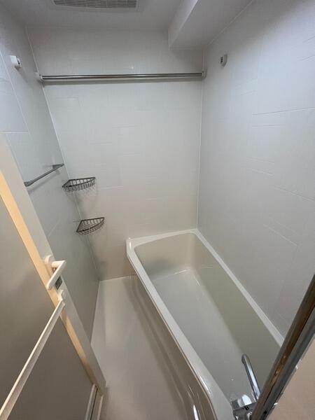 バス・シャワールーム　?