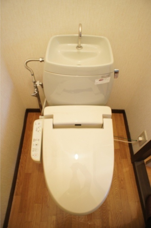 トイレ　図面と現状に相違がある場合には現状を優先