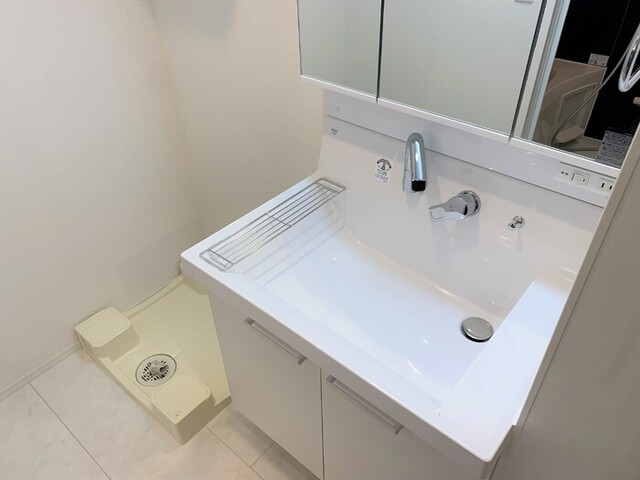 洗面設備　洗髪洗面化粧台