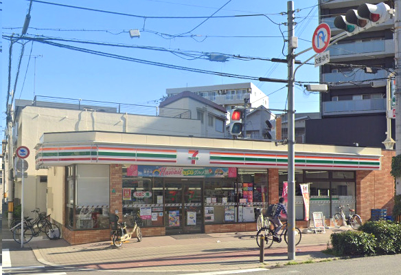 コンビニ　セブンイレブン大阪塚本3丁目店（コンビニ）まで599m