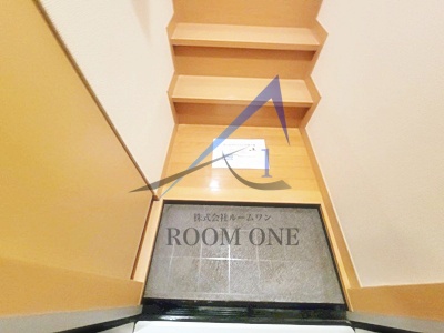 玄関　玄関です。