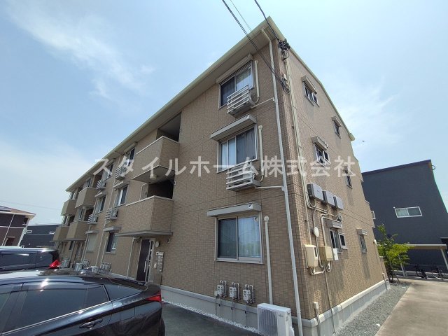 建物外観　建物外観を気になさる方へ、見た目の良い物件です