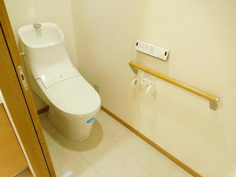 トイレ　トイレ