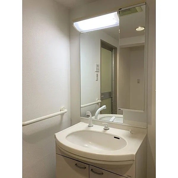 洗面設備　別部屋参考写真