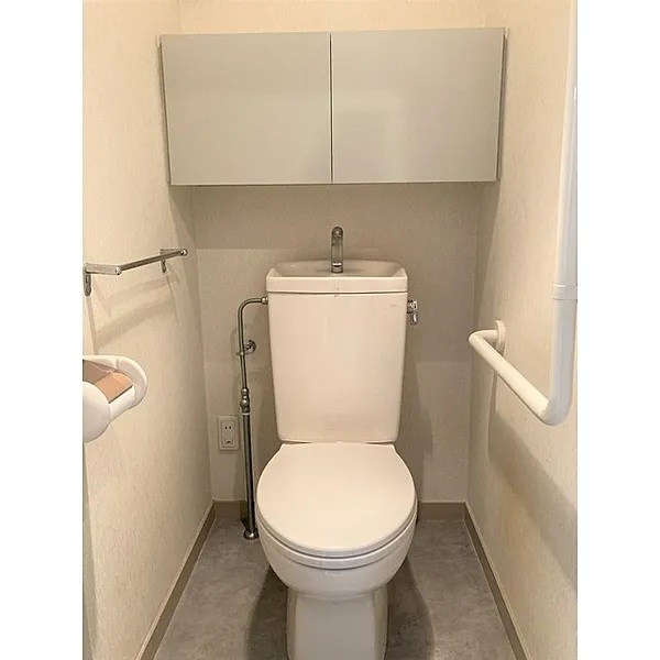 トイレ　別部屋参考写真