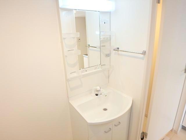洗面設備　※同棟別室参考写真