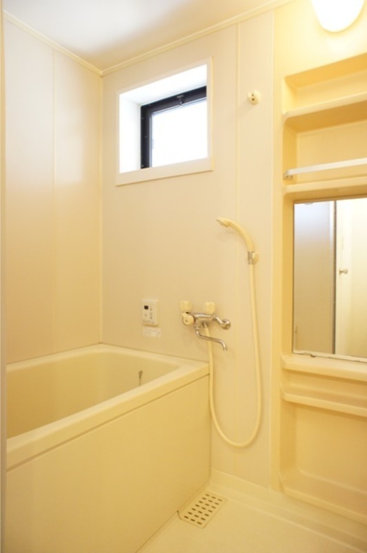 バス・シャワールーム　図面と現状に相違がある場合には現状を優先