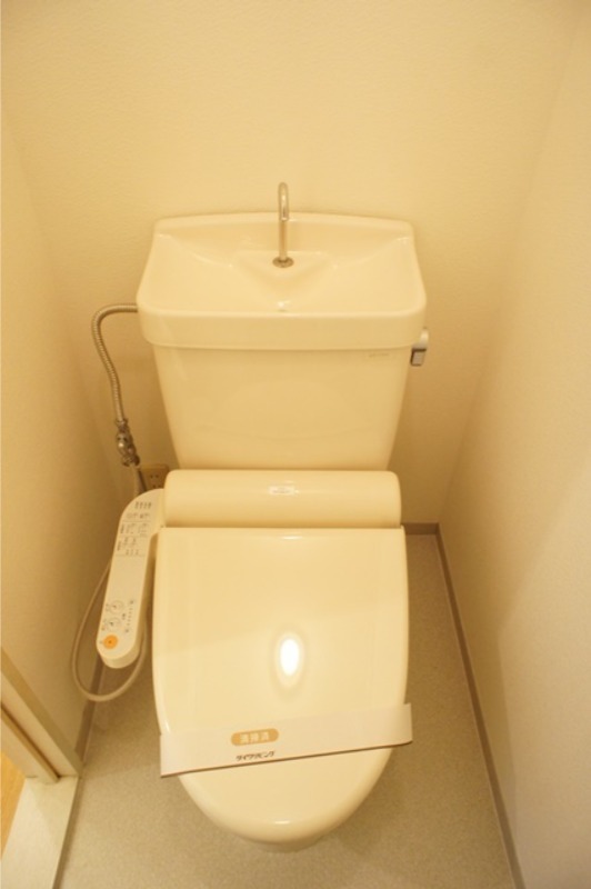 トイレ　図面と現状に相違がある場合には現状を優先