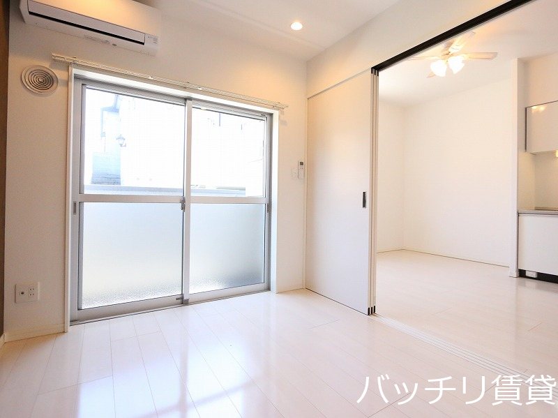 バルコニー　同型タイプのため、現況を優先します。