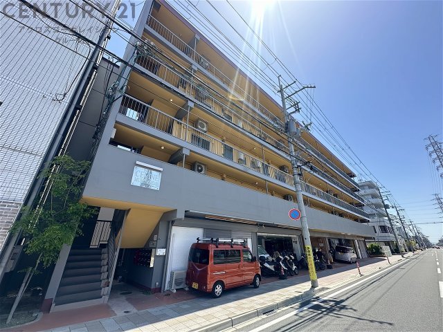 建物外観　敷地内駐輪場あり！