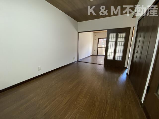 居室・リビング　ゆったりとした居間です