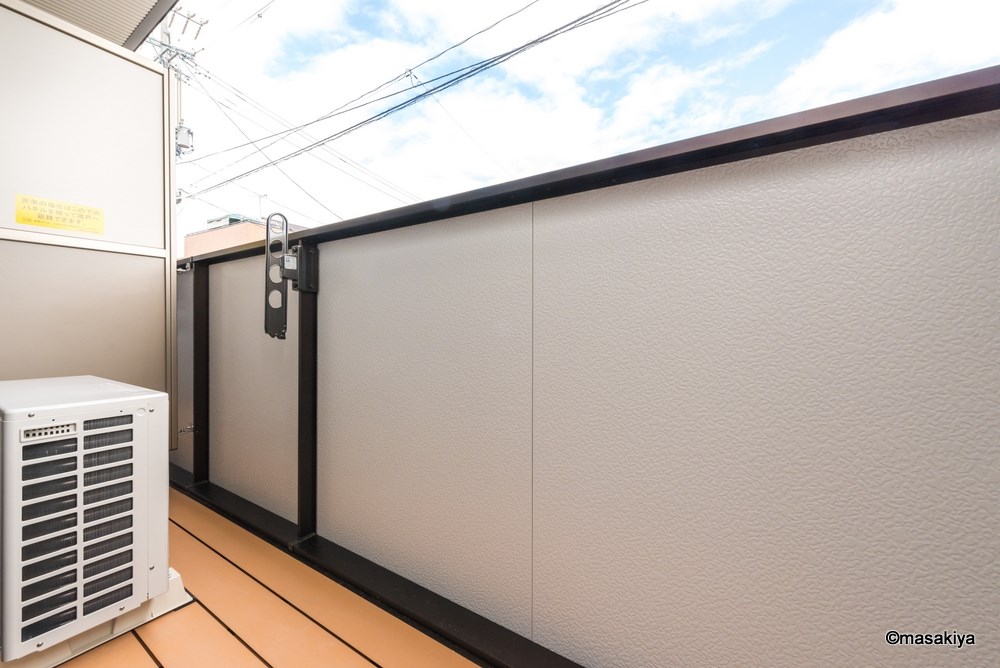 バルコニー　バルコニー