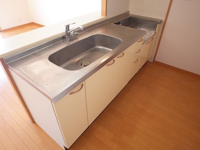 キッチン　キッチンでお料理をお楽しみください