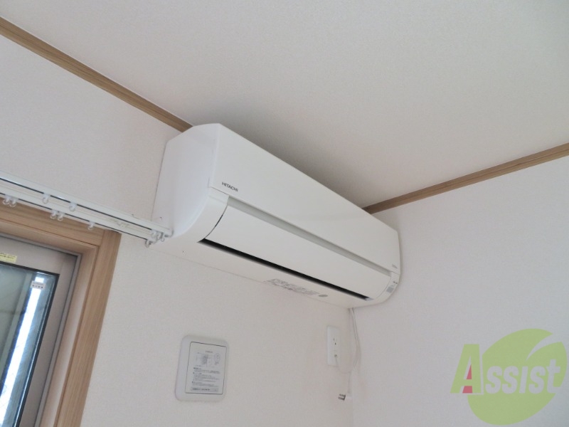 その他設備　ピカピカのエアコンが付いていました。寒暖対策ばっちり。