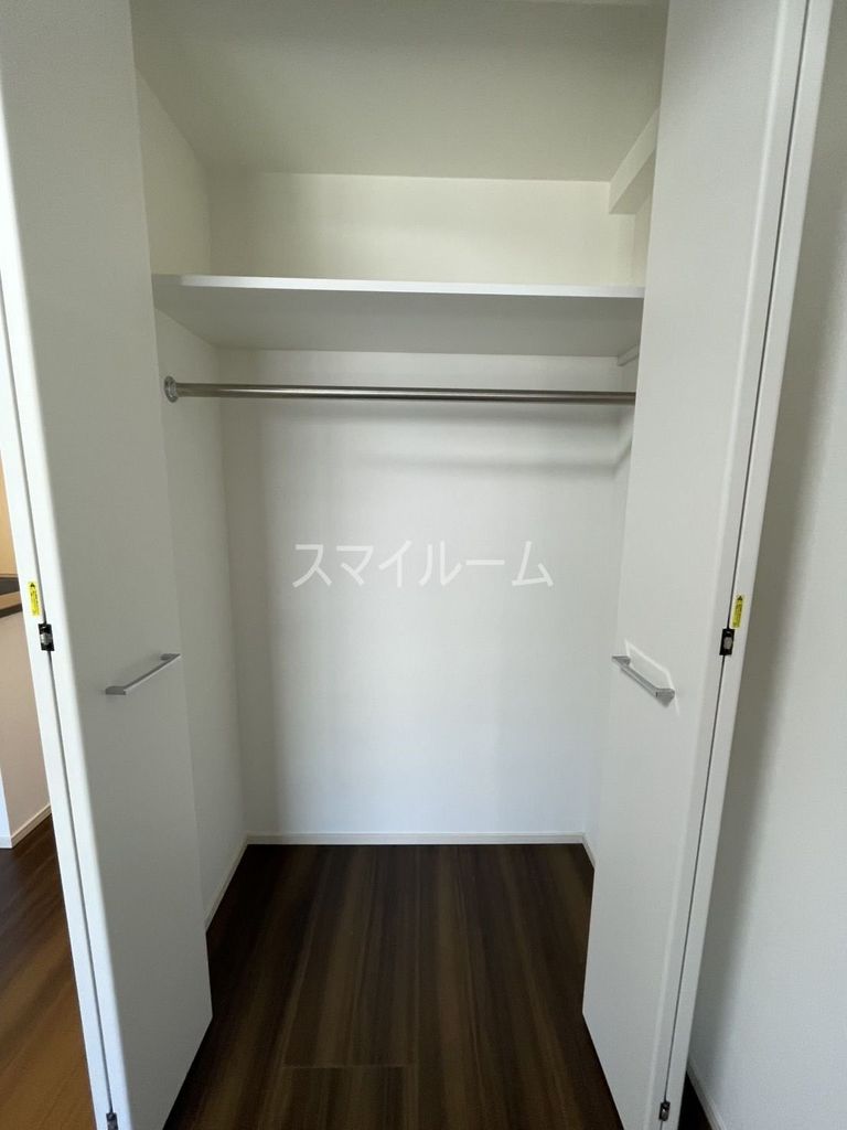 収納　別部屋参考写真となります。