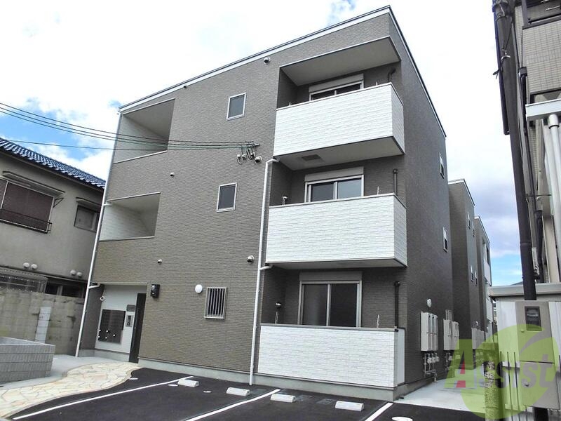 建物外観　豊中市服部西町【ラージヒル服部天神】