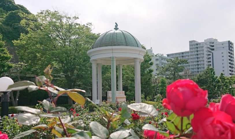 公園　ヴェルニー公園（公園）まで1376m