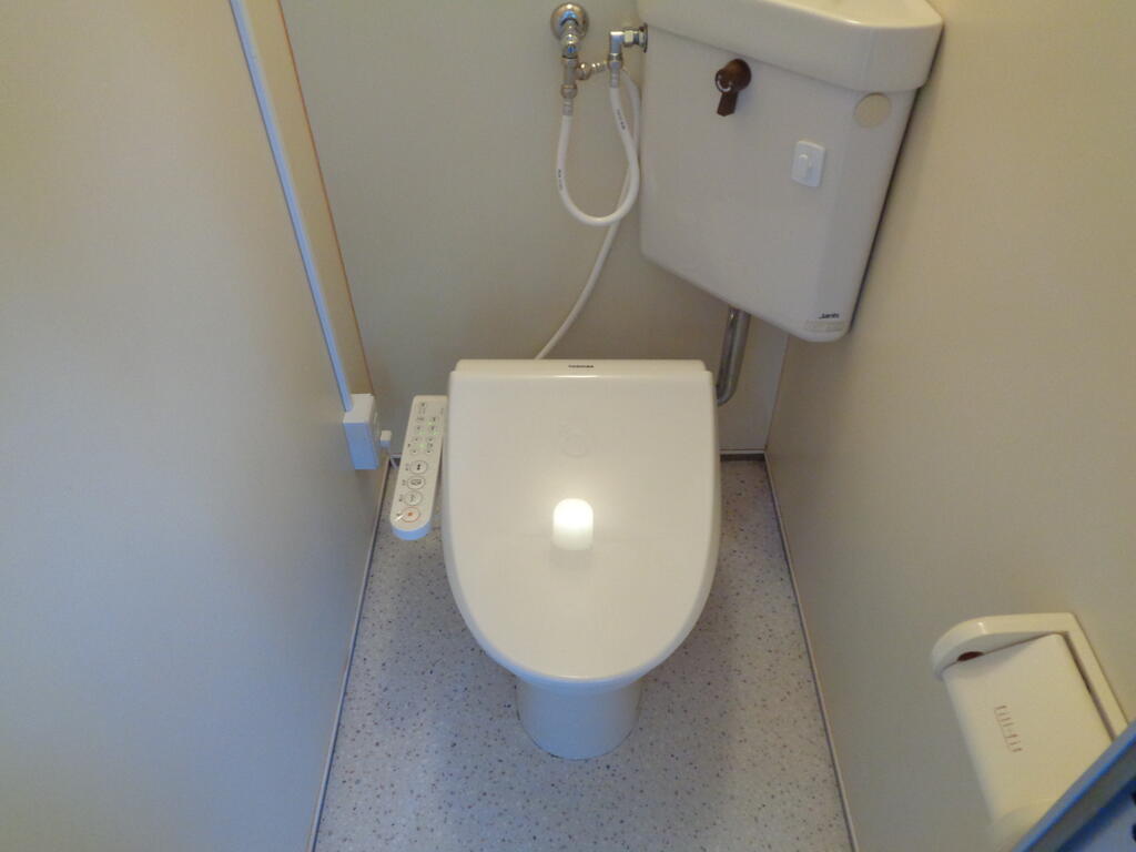 信栄ハウスのトイレ写真