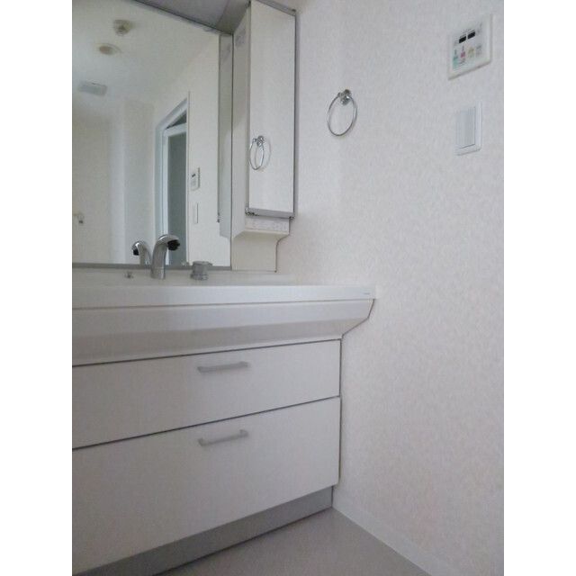 洗面設備　☆嬉しい独立洗面台☆