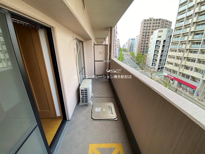 バルコニー　別部屋引用