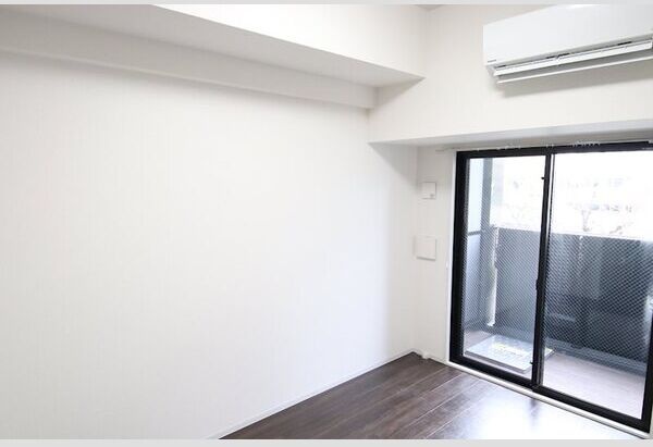 居室・リビング　※写真は同じマンションの違う部屋のものになります。