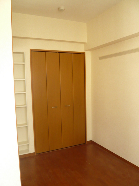 居室・リビング　反転タイプの間取です