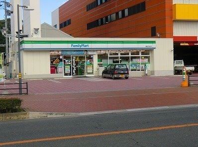 コンビニ　ファミリーマート宗像ＺＯＮＥ店（コンビニ）まで316m