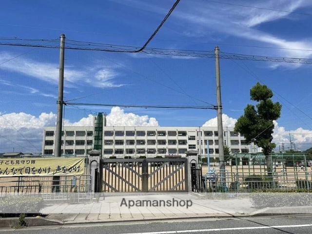 小学校　高浜小学校（小学校）まで1185m