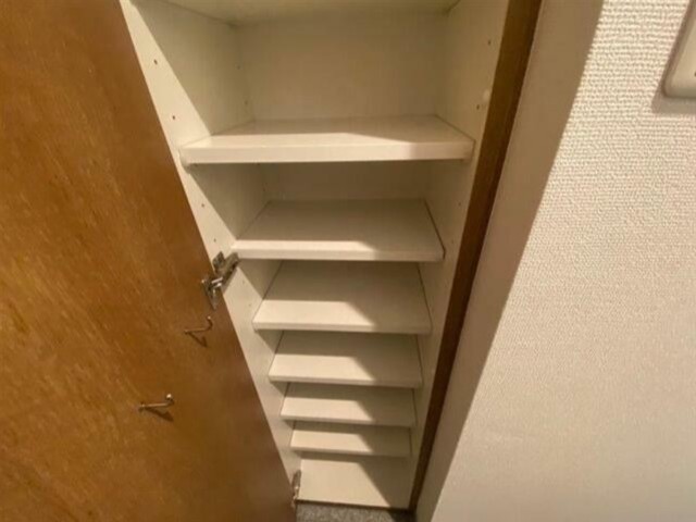 収納　シューズボックス