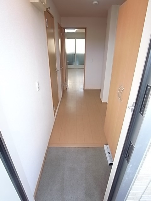 玄関　ゆったりとした玄関です