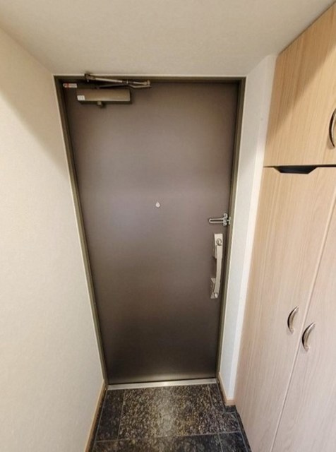 玄関　別部屋同仕様タイプ