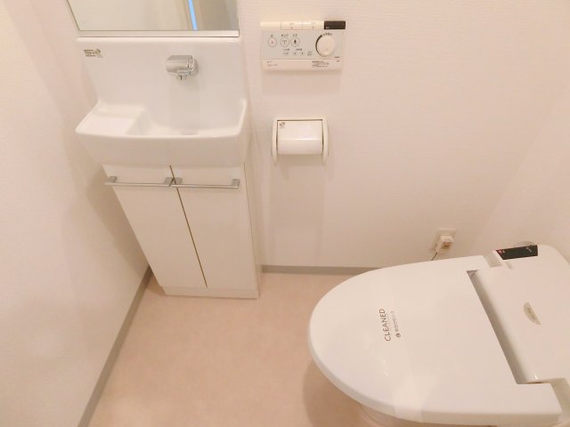 トイレ　サンピエス大森